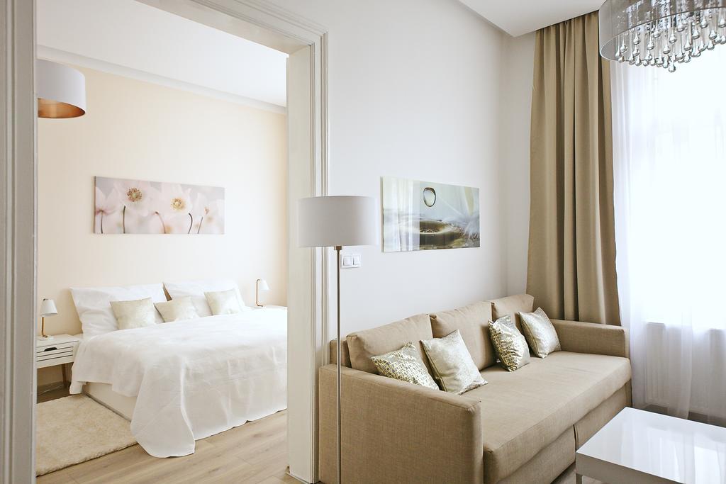Luxury Center Apt. Charles Bridge Walking Distance 프라하 외부 사진